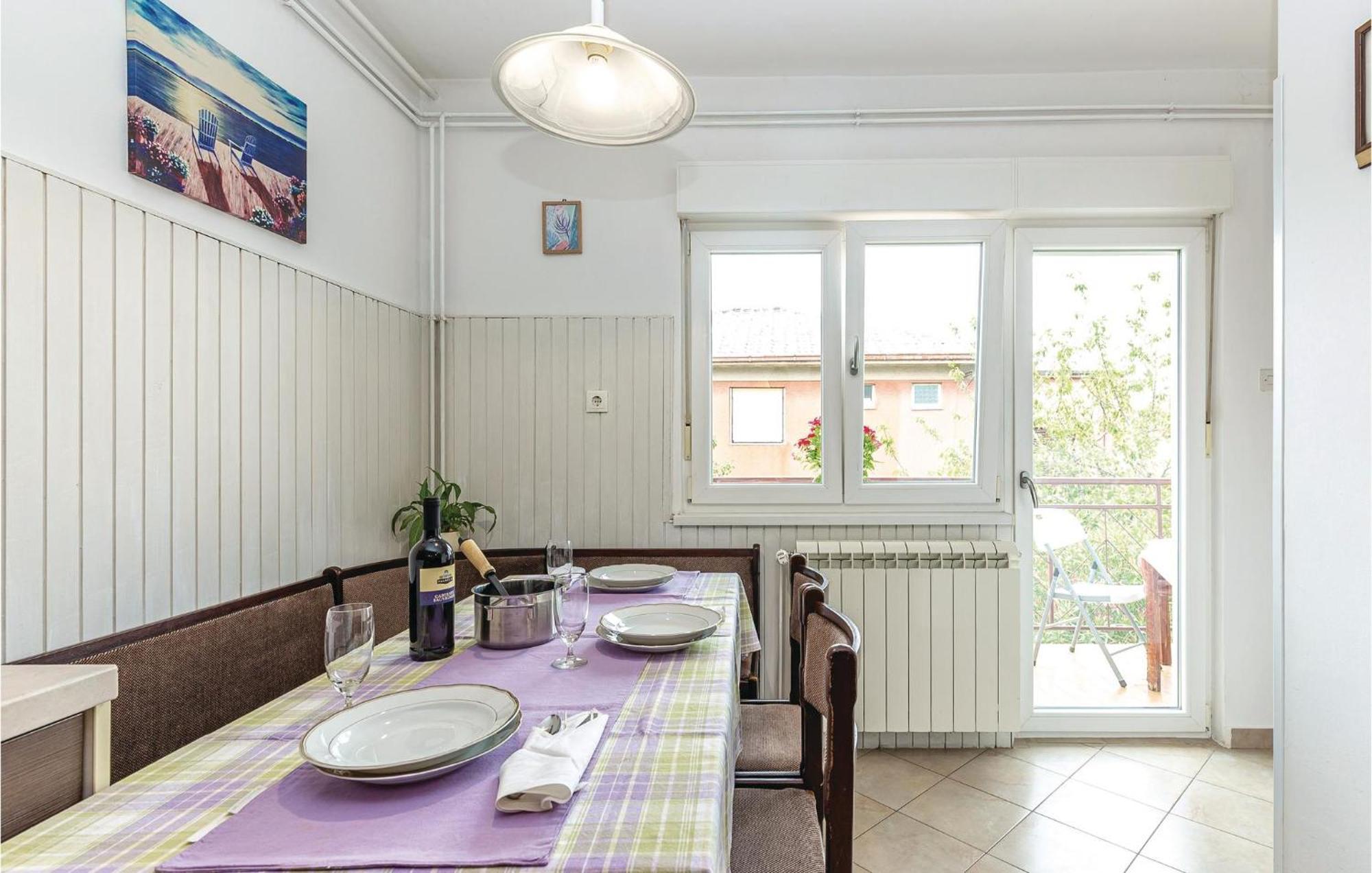 Amazing Apartment In Rijeka With Wifi Kültér fotó