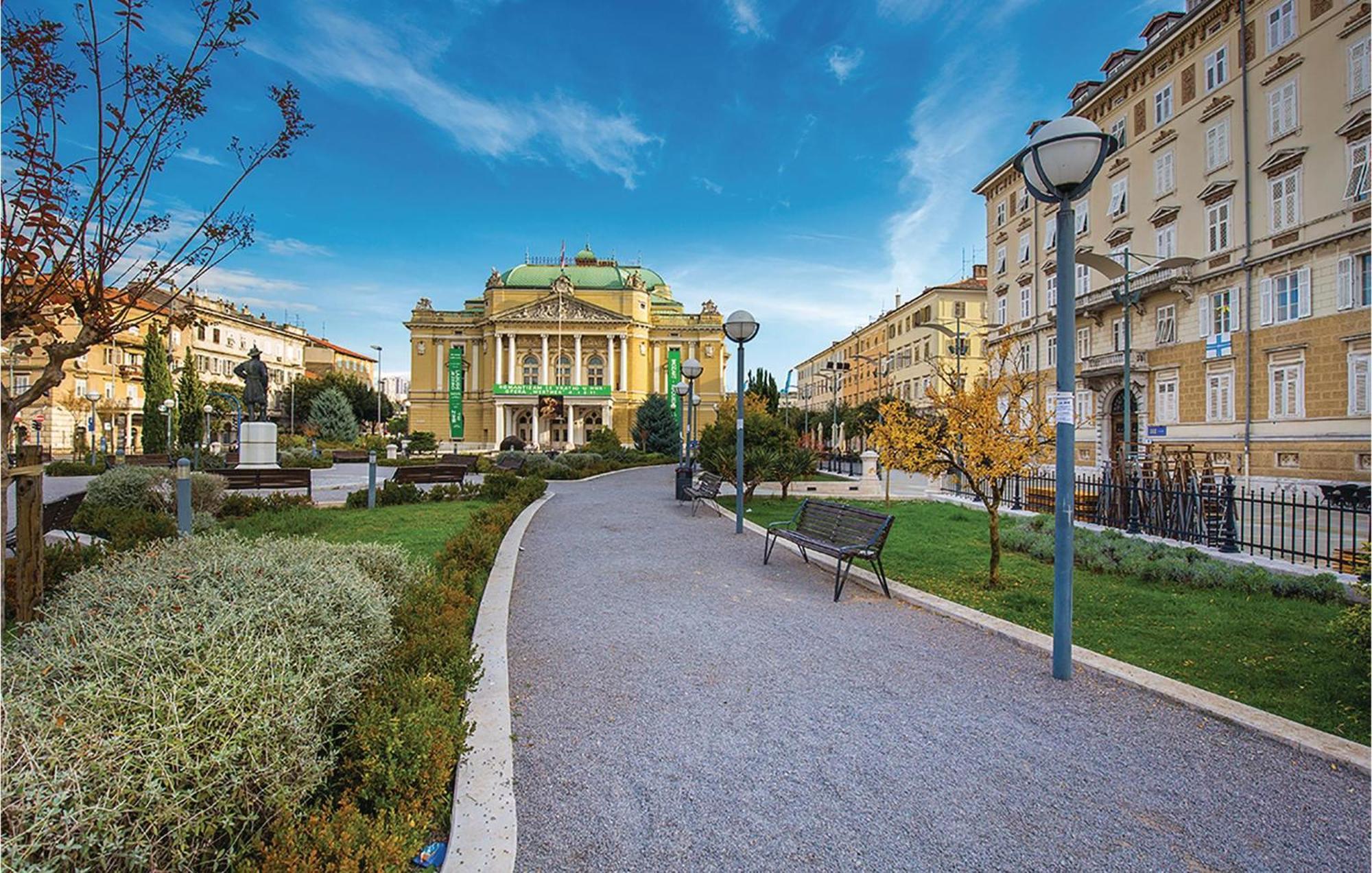 Amazing Apartment In Rijeka With Wifi Kültér fotó