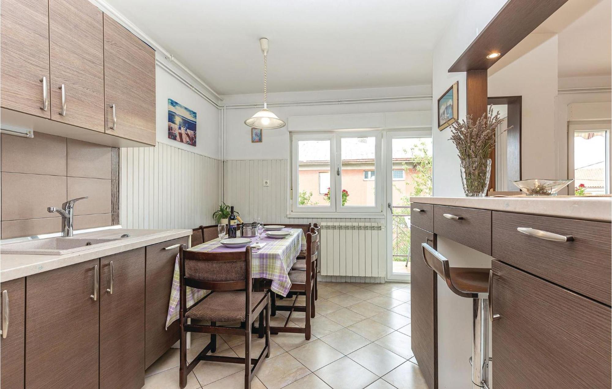 Amazing Apartment In Rijeka With Wifi Kültér fotó