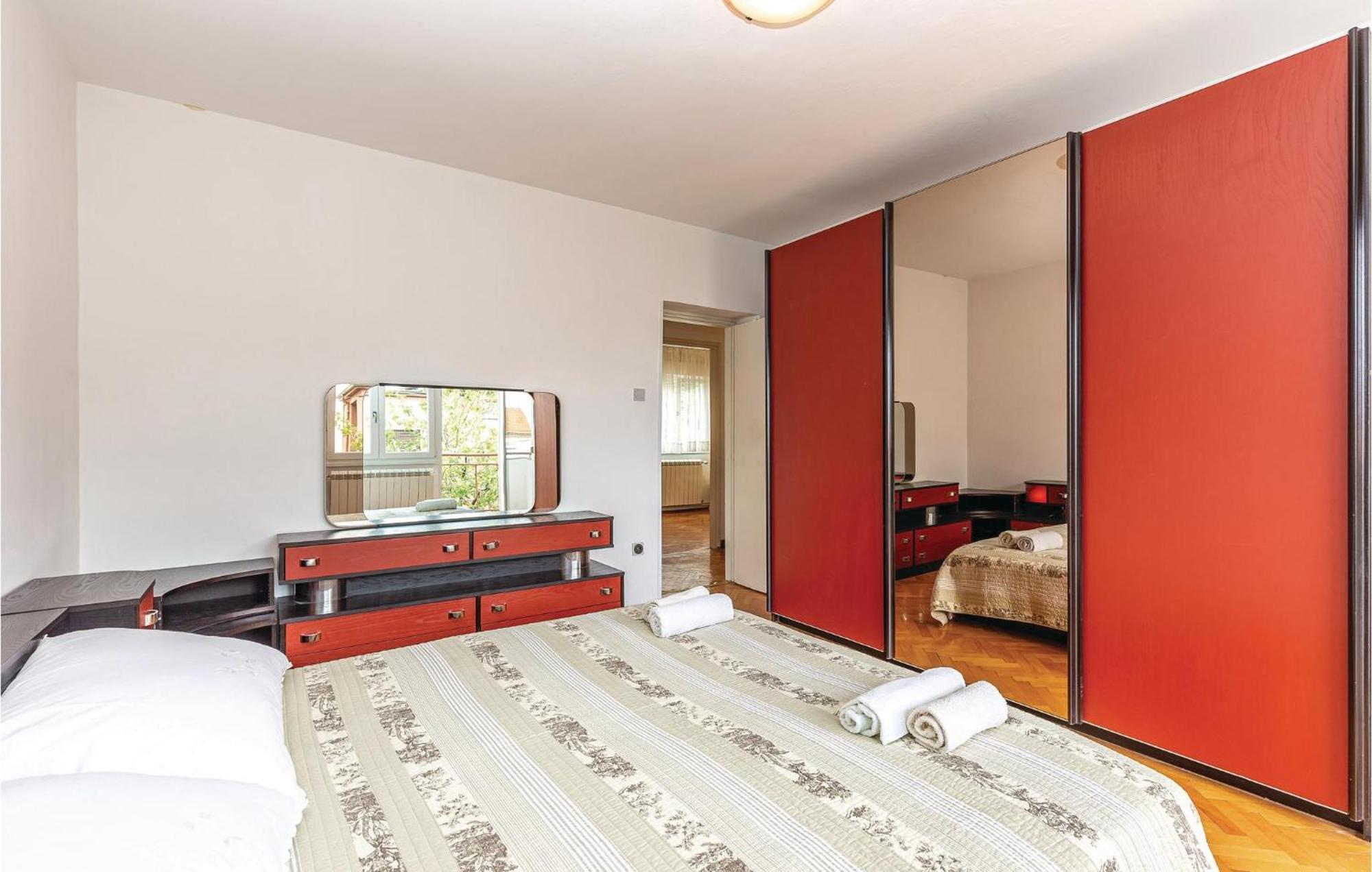Amazing Apartment In Rijeka With Wifi Kültér fotó