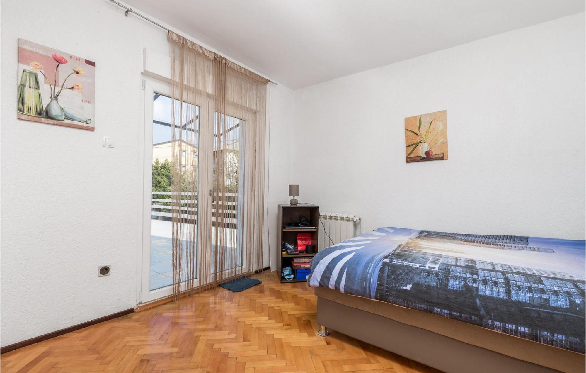 Amazing Apartment In Rijeka With Wifi Kültér fotó